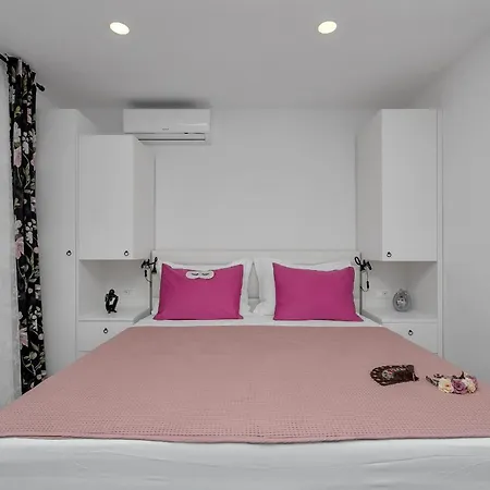 Apartment Luxurious Jube *