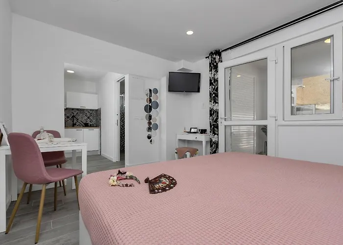 Apartment Luxurious Jube